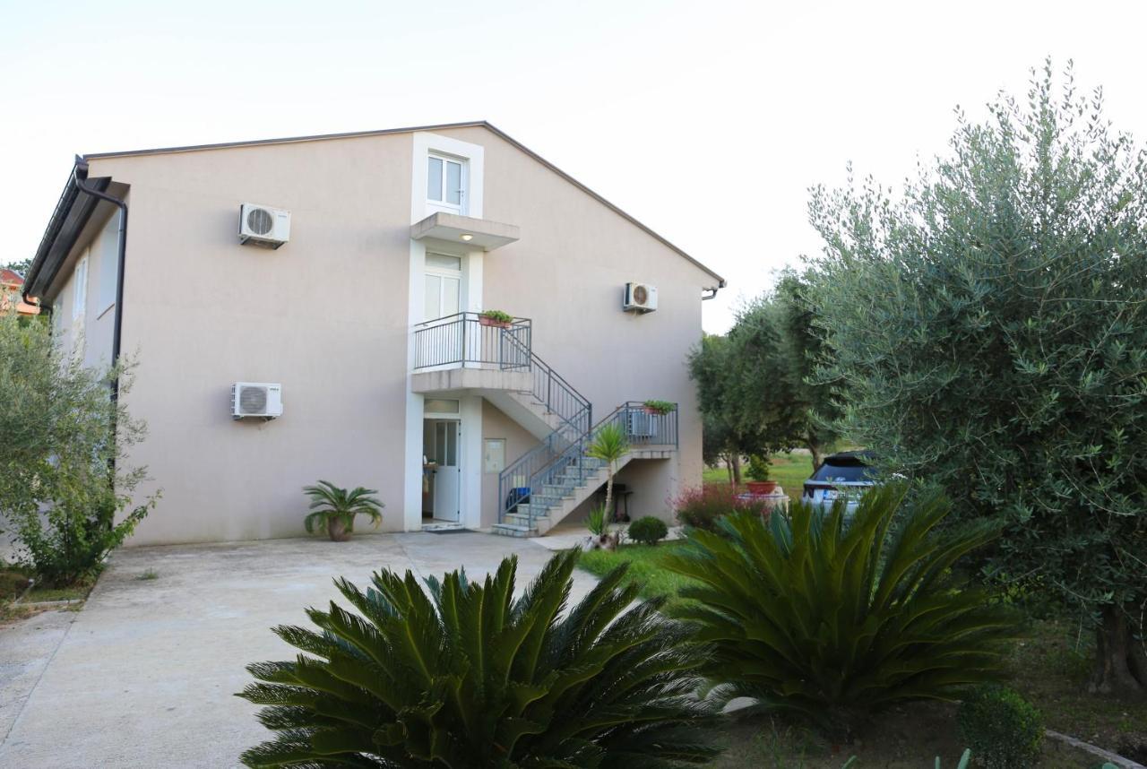 La Hacienda Hotel Ulcinj Eksteriør billede